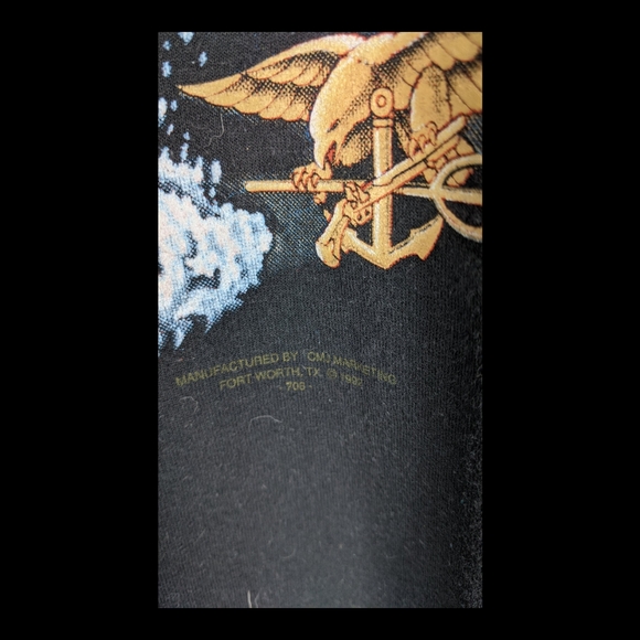 Vintage Navy Seals 3D Emblem tee - Picture 3 of 3